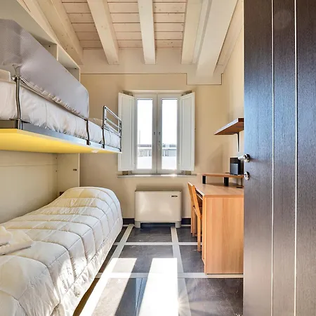 Golden Luxe - In The Luxury