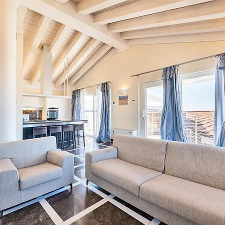 Apartment Golden Luxe - In The Luxury