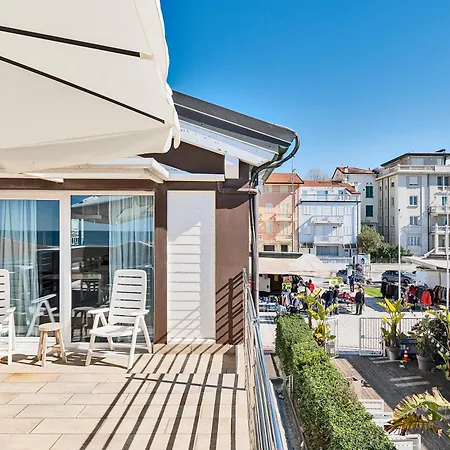 Apartment Golden Luxe - In The Luxury